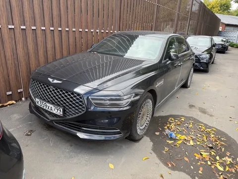 Genesis G90, 2020