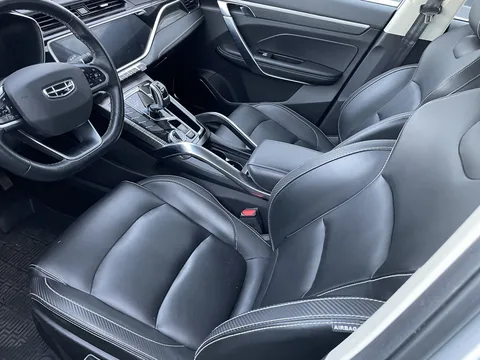Geely Atlas Pro, 2022 — фото 34