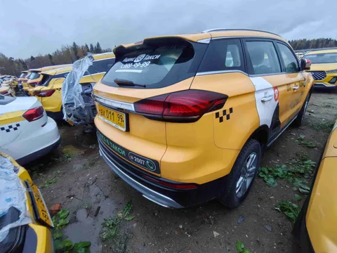 Geely Atlas Pro, 2022 — фото 15