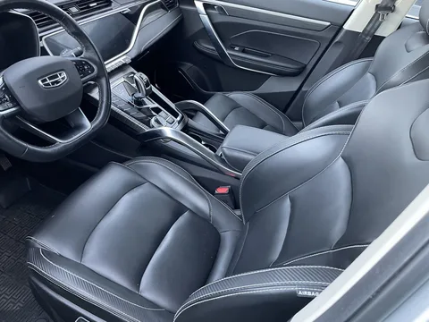 Geely Atlas Pro, 2022 — фото 33